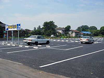 おのざきＢ駐車場